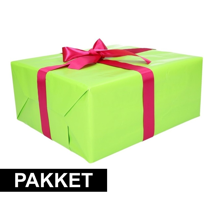 Cadeautjes inpak pakket groen papier met roze lint