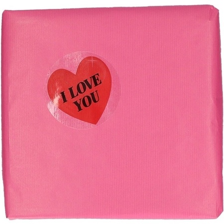 Valentijn cadeaupapier met hartjes sticker